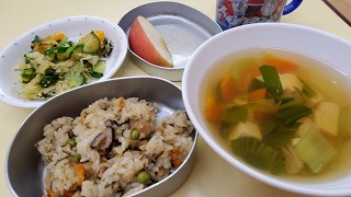 給食の画像