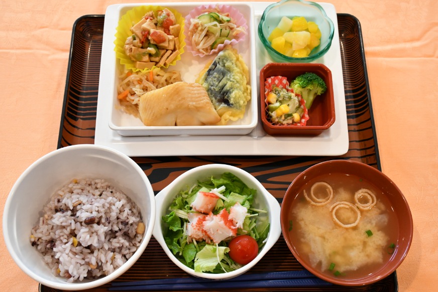 臥竜亭のヘルシー定食日替わりの写真